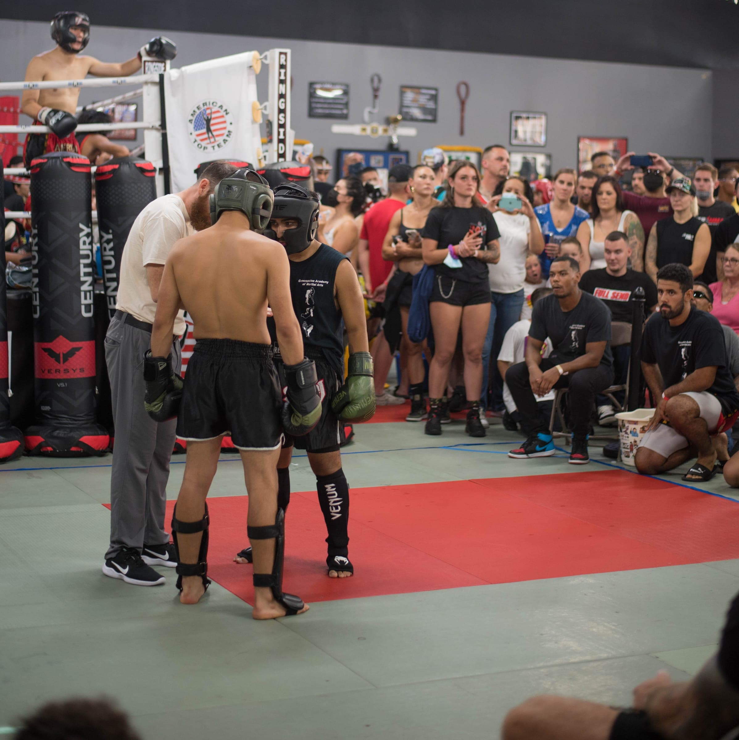 Arath fighting Muay Thai for Team Cama